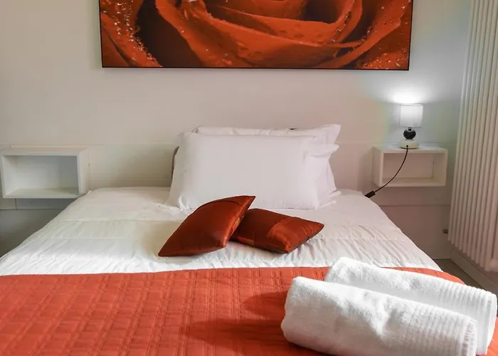 Main Street * Verona